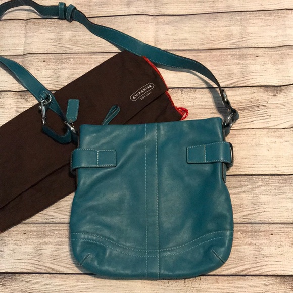 Coach Crossbody - Picture 2 of 4